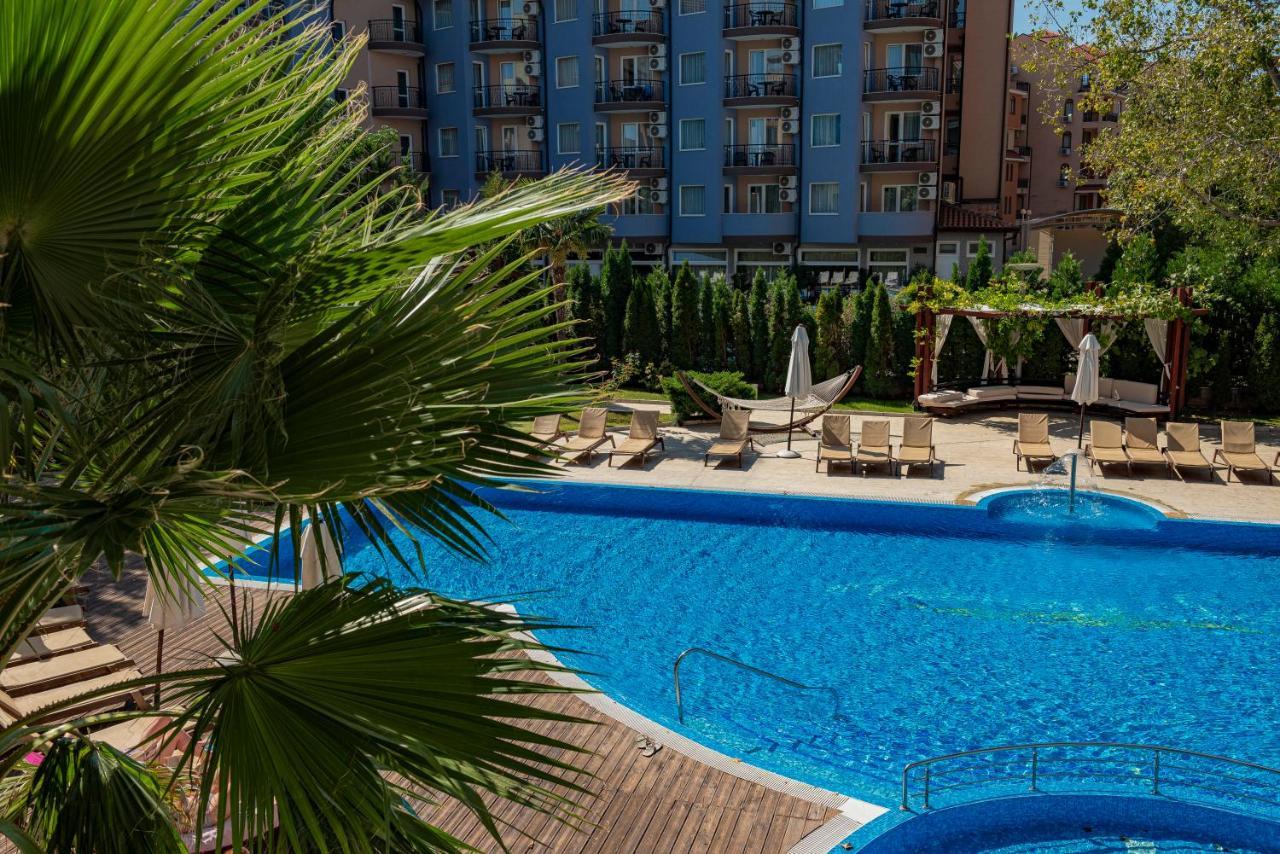 Menada Harmony Suites Apartments Slăntjev Brjag Exteriör bild