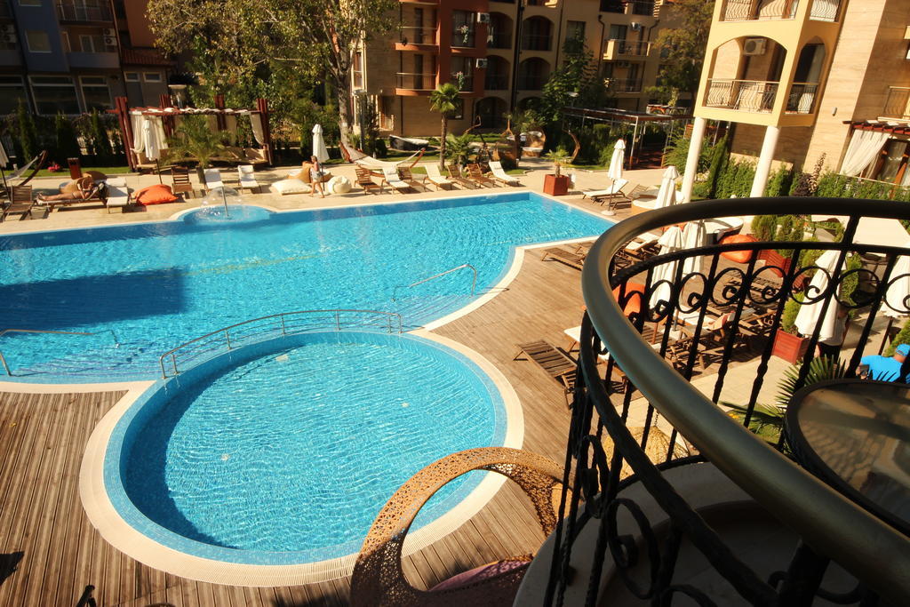 Menada Harmony Suites Apartments Slăntjev Brjag Exteriör bild