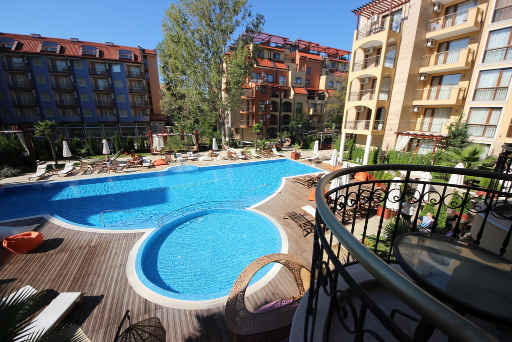 Menada Harmony Suites Apartments Slăntjev Brjag Exteriör bild